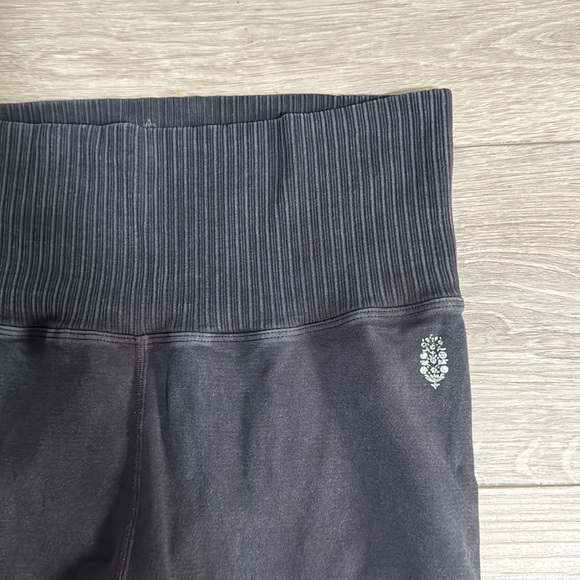 Free People FP Movement Leggings - Picture 2 of 4